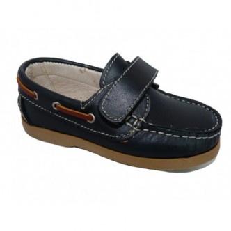 Zapatos nauticos de piel en color Azul Marino. CALCI´S KID´S